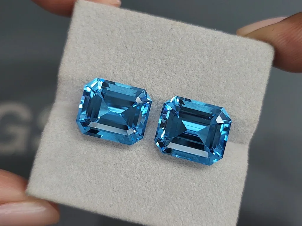 Pair of topaz Swiss Blue octagon cut  21.96 carats, Brazil Image №4