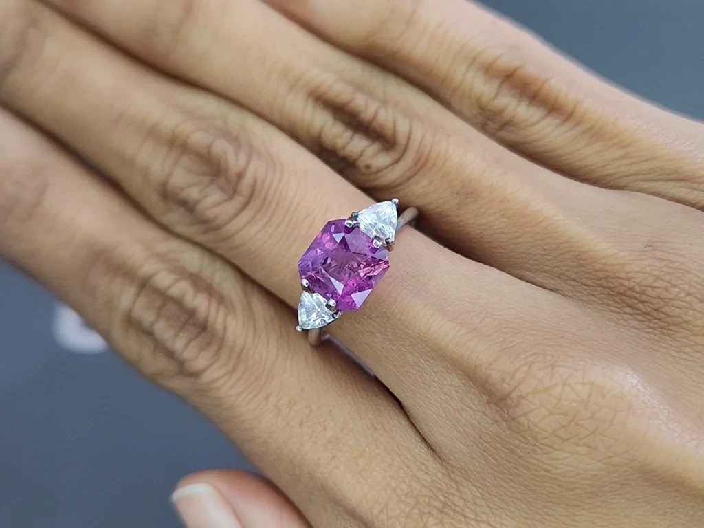 Unheated purple sapphire radiant cut 3.61 carats, Madagascar Image №5