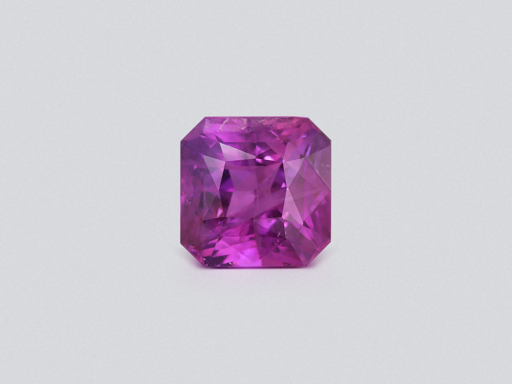 Unheated purple sapphire radiant cut 3.61 carats, Madagascar Image №1