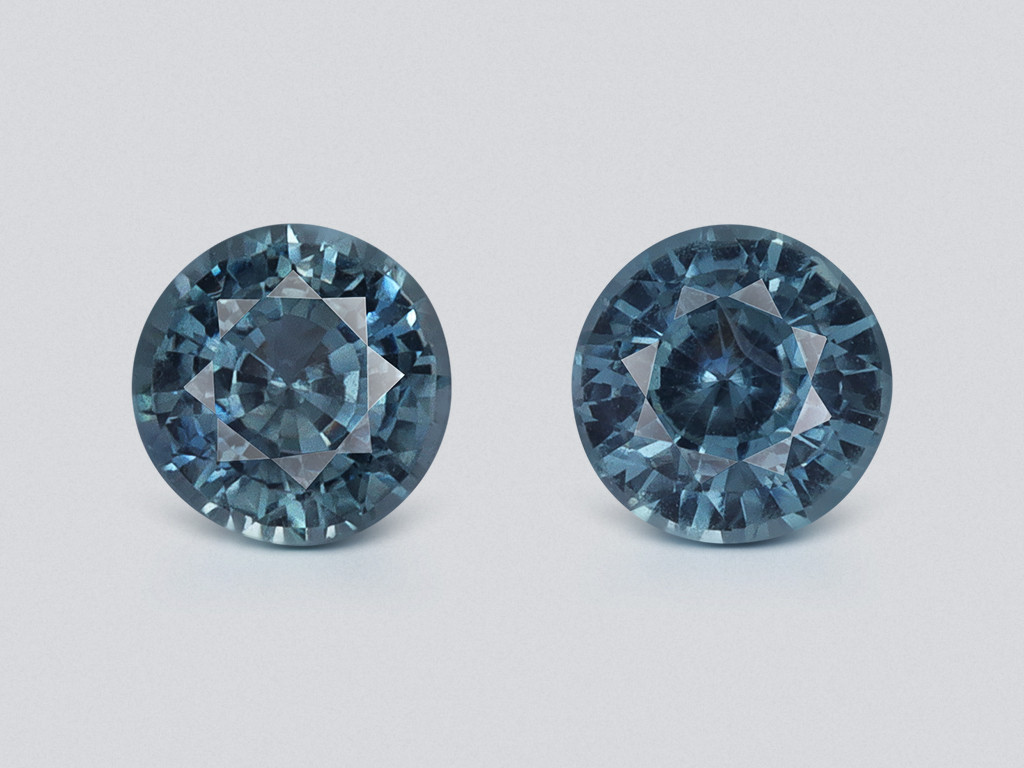 Pair of unheated greenish blue sapphires round cut 0.89 carats, Madagascar Image №1