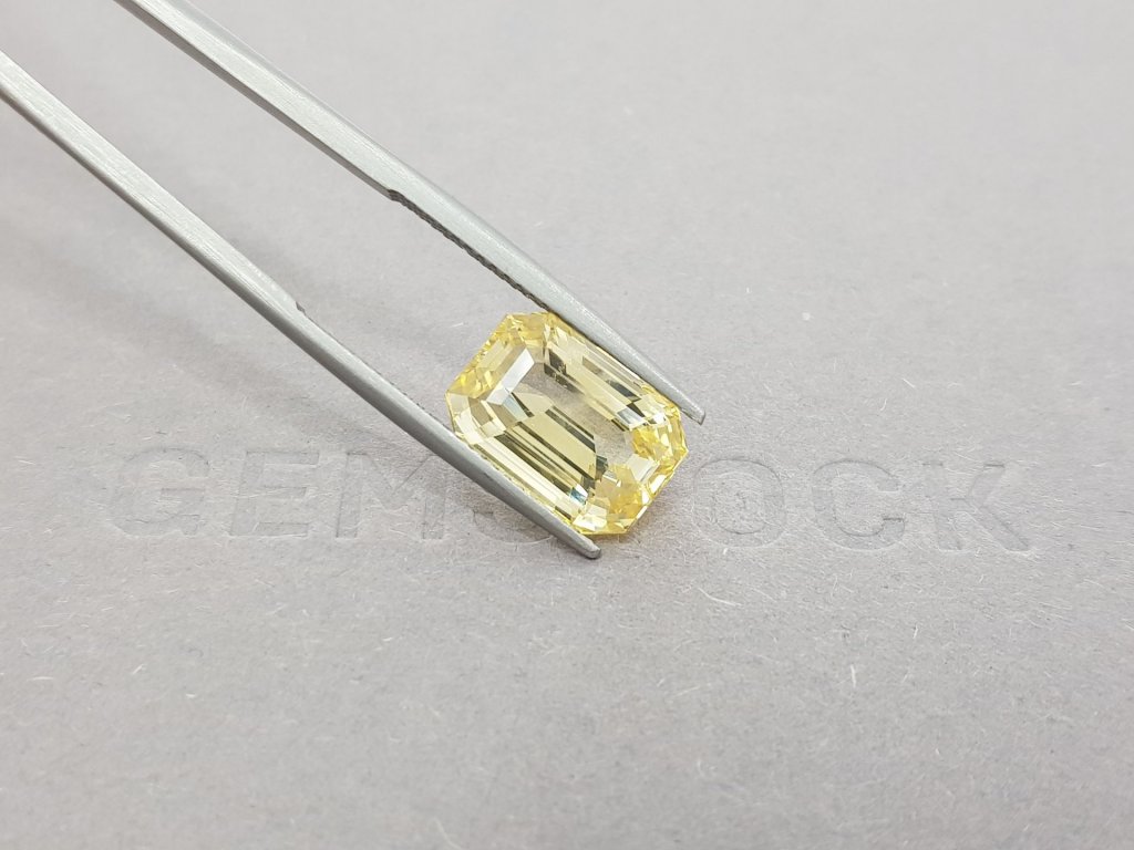 Unheated straw yellow octagon cut sapphire 7.74 ct, Sri Lanka Image №2