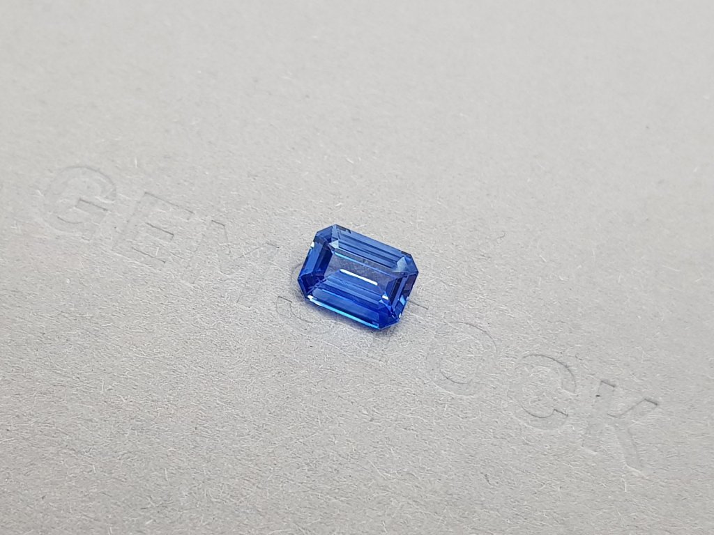 Octagon Cornflower Sapphire 2.01 ct Image №3