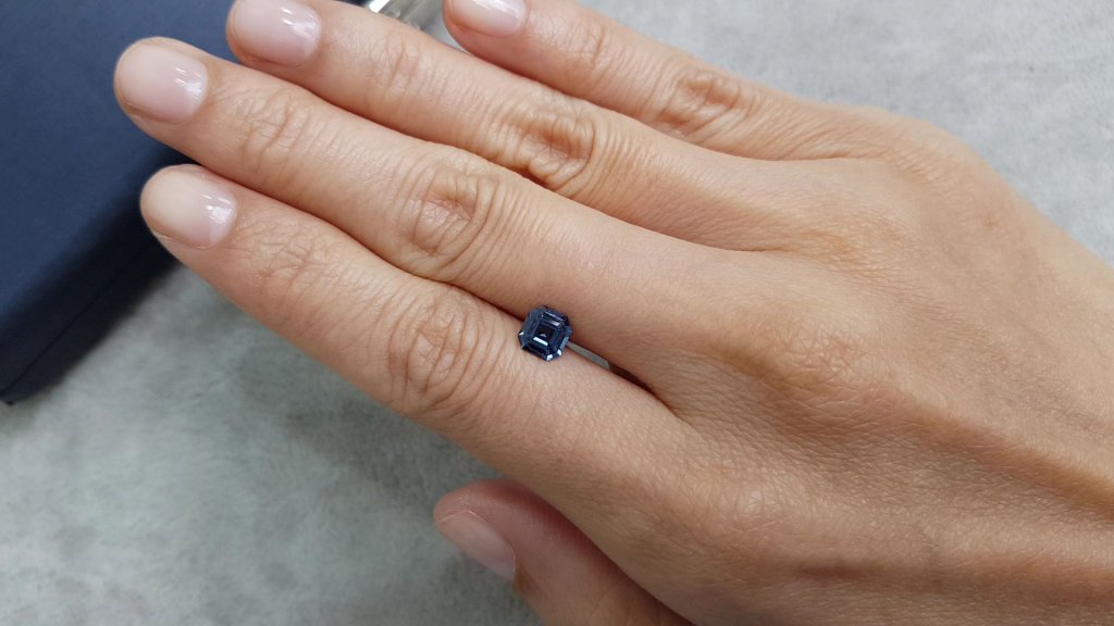 Сobalt blue spinel in octagon cut 1.01 ct from Tanzania Image №2