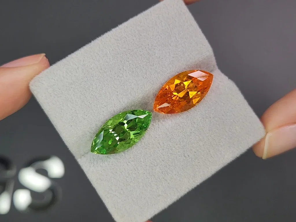 Pair of Fanta color spessartine and neon-green tsavorite in marquise cut 13.21 carats Image №4