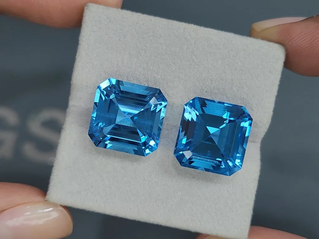 Pair of topaz Swiss Blue octagon cut 30.31 carats, Brazil Image №4