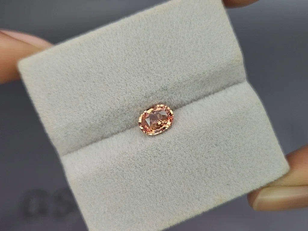 Unheated sapphire Padparadscha oval cut 1.03 carats, Sri Lanka  Image №4
