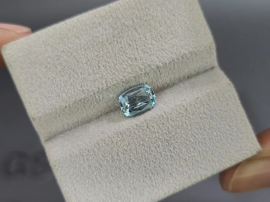 Aquamarine cushion cut 0.95 carats, Madagascar  Image №4