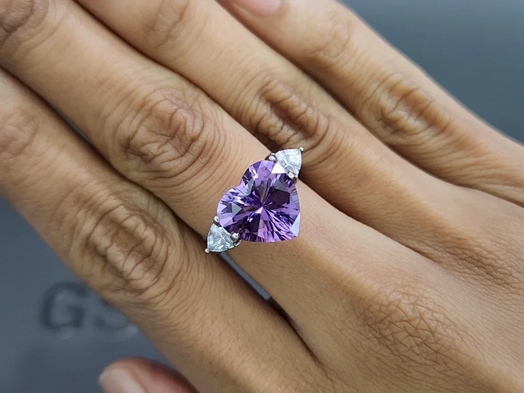 Amethyst precision cut heart shape 4.78 carats, Brazil Image №5