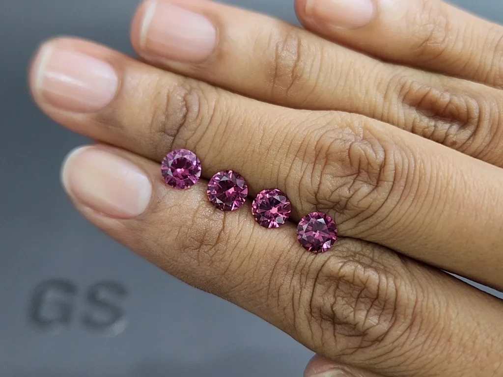 Set of rhodolite garnets round cut 3.62 carats, Madagascar Image №2