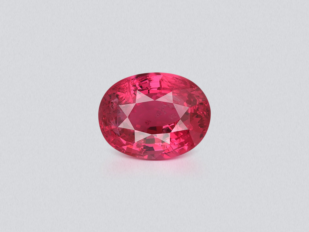 Mahenge spinel Vivid Pink oval cut 3.52 carats, Tanzania Image №1