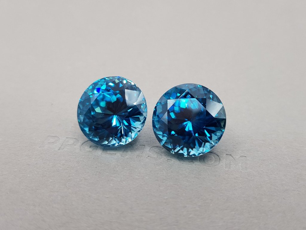 Pair of large vivid blue zircons 30.55 ct, Cambodia Image №5
