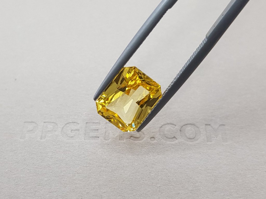 Unheated Yellow Sapphire 5.62 ct Image №4
