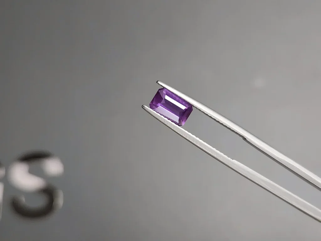 Unheated sapphire purple in octagon cut 1.14 carats, Sri Lanka Image №3