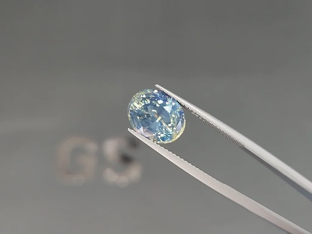 Unheated Teal rutile silk effect sapphire oval cut 5.06 carats, Sri Lanka Image №3