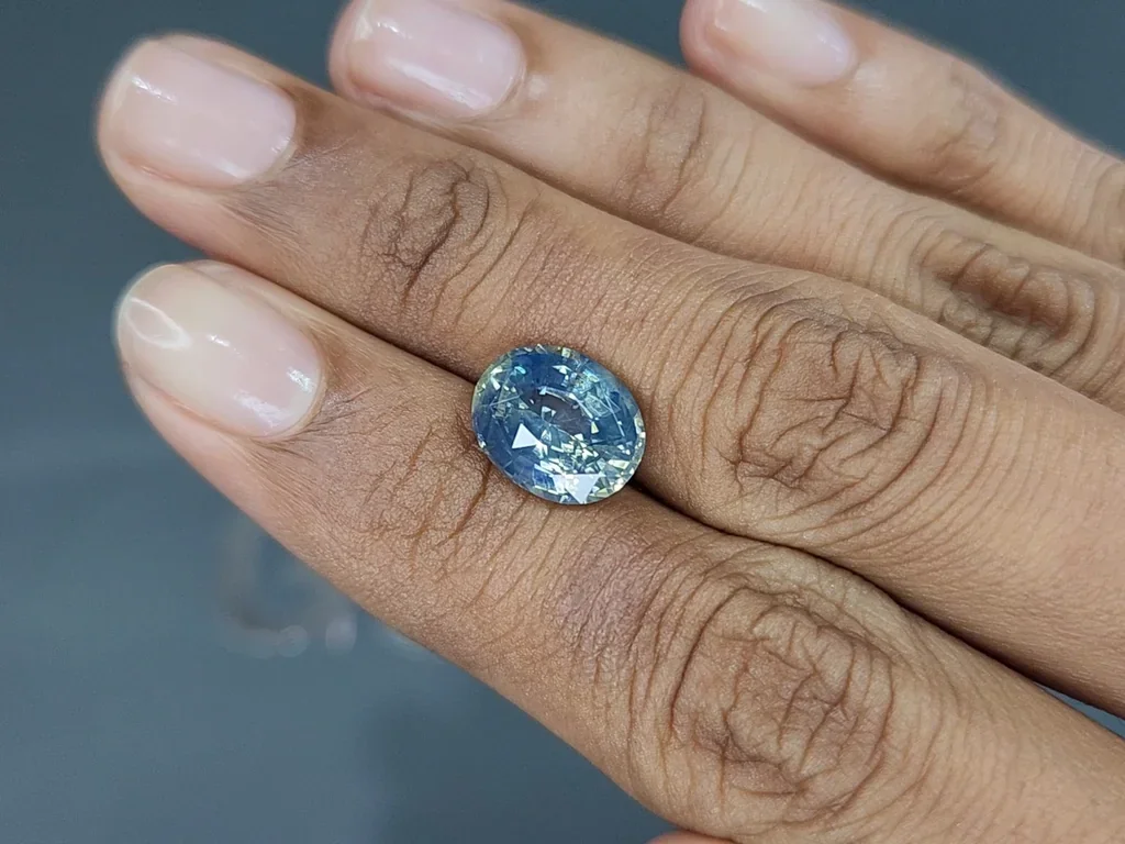 Unheated Teal rutile silk effect sapphire oval cut 5.06 carats, Sri Lanka Image №2