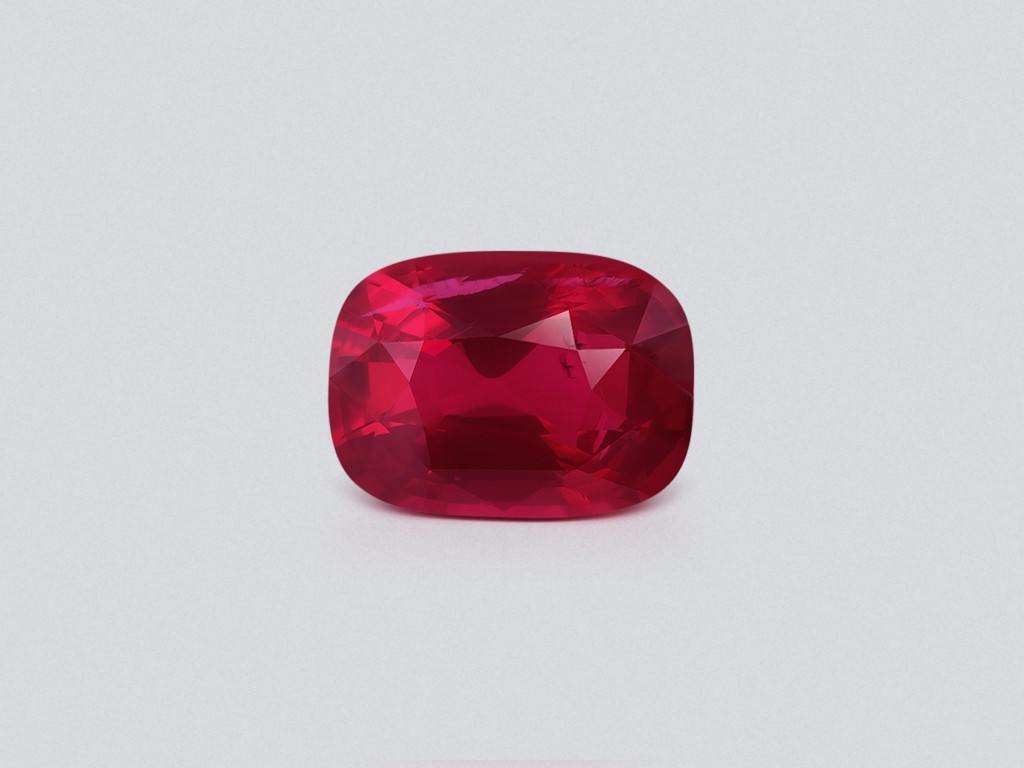 Red spinel Mahenge cushion cut 4.04 carats, Tanzania Image №1
