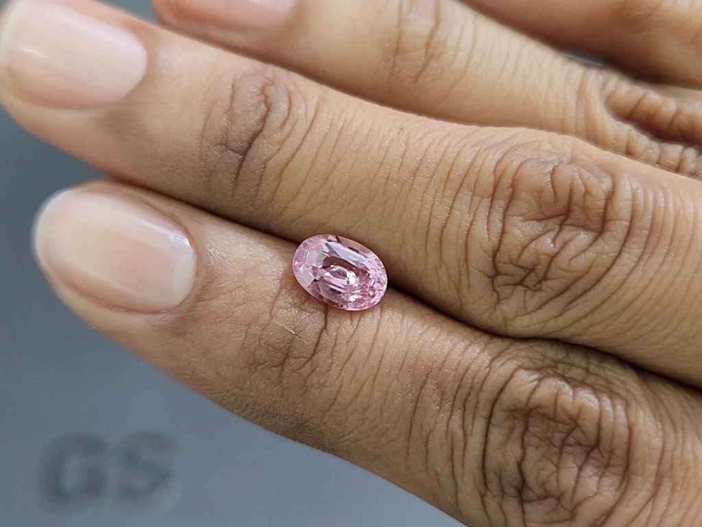 Unheated sapphire Padparadscha oval cut 1.57 carats, Sri Lanka  Image №2