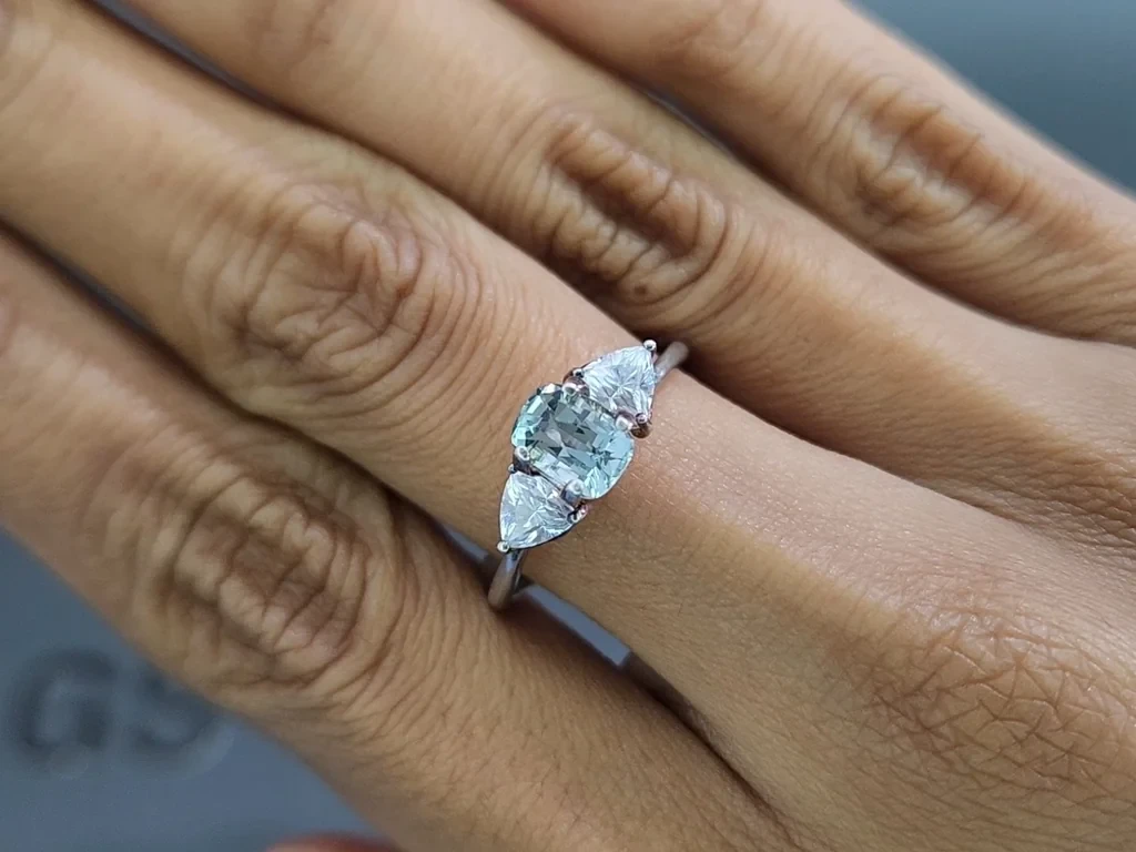 Aquamarine cushion cut 0.90 carats, Madagascar  Image №5