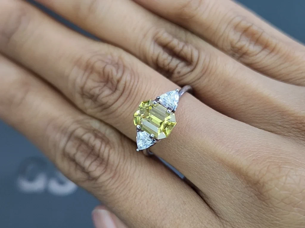 Yellow zircon octagon cut 3.34 carats, Tanzania Image №5