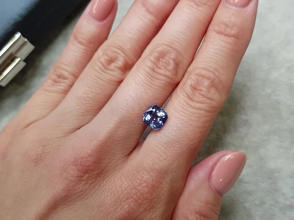Intense blue radiant cut sapphire 3.08 ct, Sri Lanka Image №3