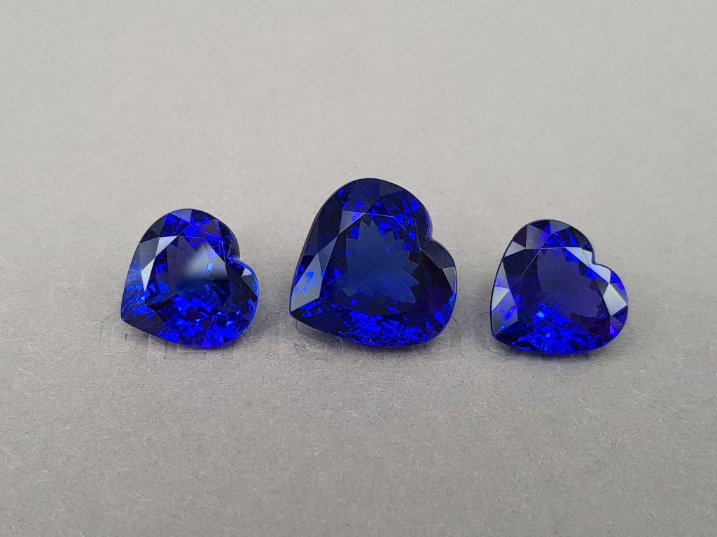 Set of Royal Blue tanzanites 43.75 ct  in heart shape from Tanzania Image №2