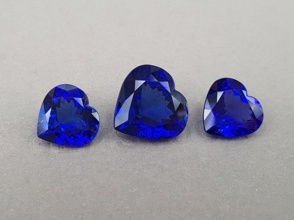 Set of Royal Blue tanzanites 43.75 ct  in heart shape from Tanzania Image №3