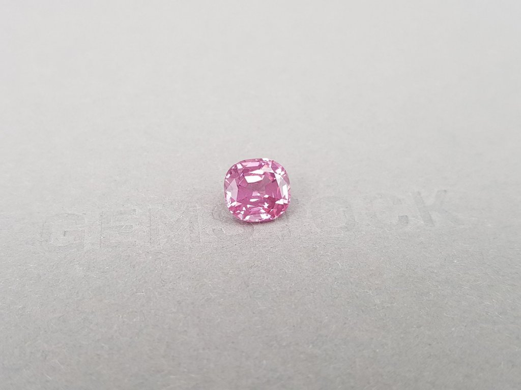 Ring with Pamir pink spinel 2.61 ct and diamonds in 18K white gold Image №5