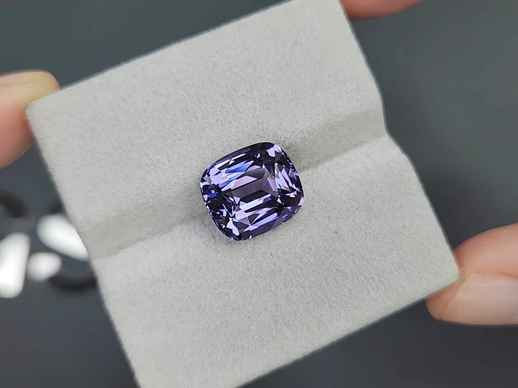 Purple or Lavender spinel in cushion cut 7.52 carats, Tanzania Image №4