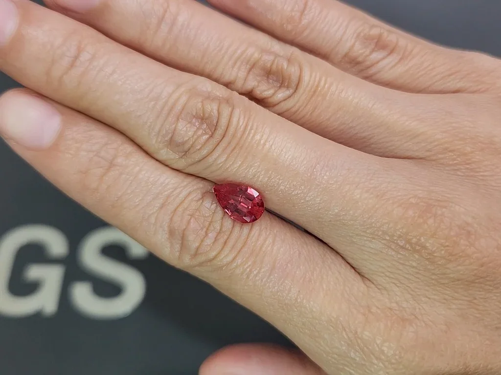 Spinel Mahenge Vibrant pink red pear cut 1.87carats, Tanzania Image №2