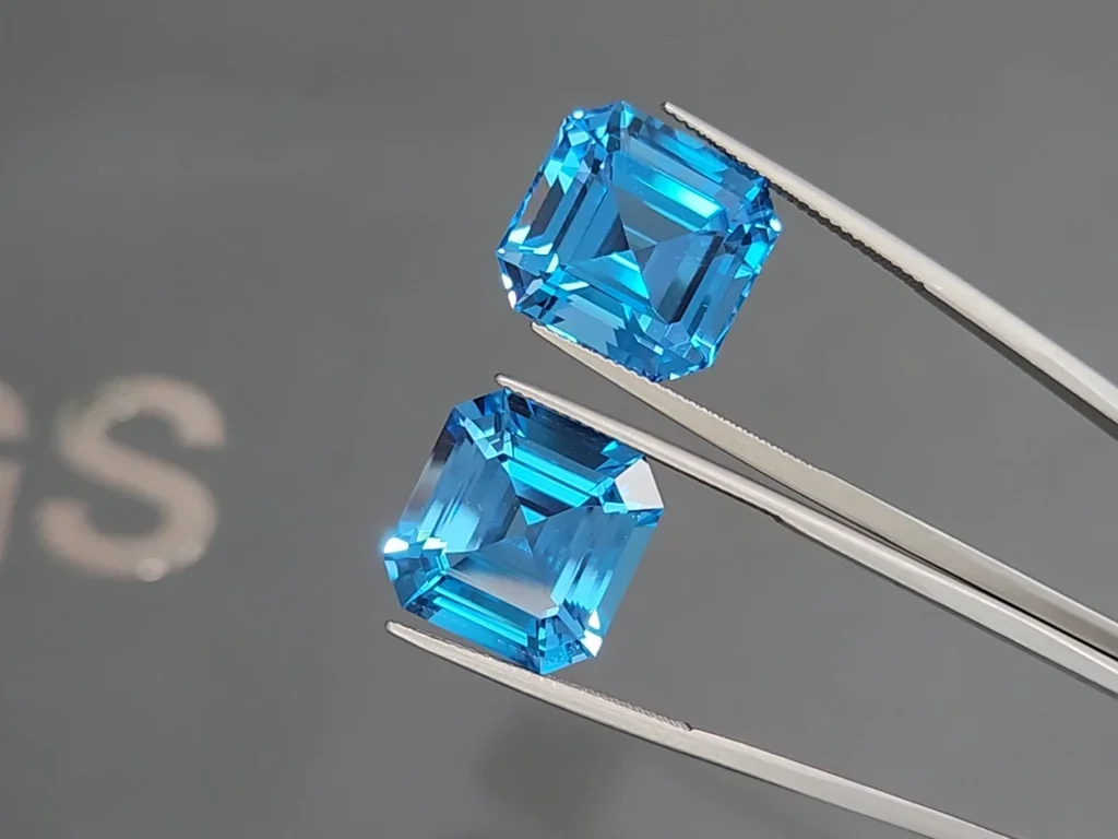 Pair of large topaz Swiss Blue octagon cut 40.18 carats, Brazil Image №3