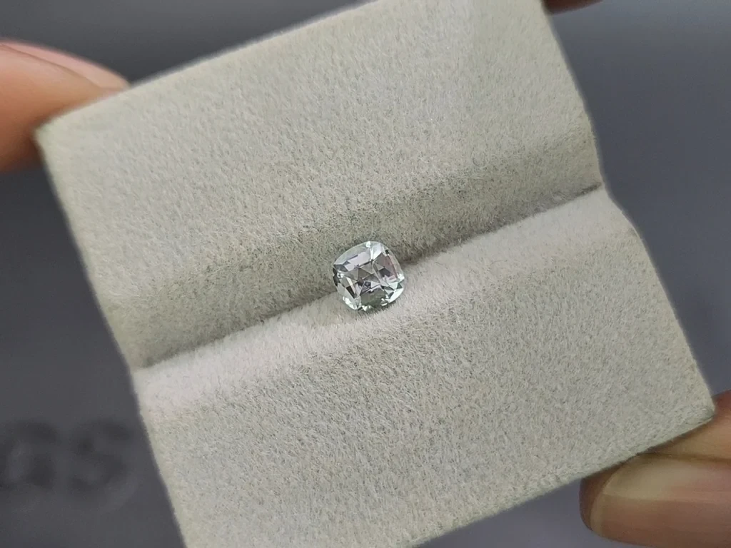 Aquamarine cushion cut  0.56 carats, Madagascar  Image №4