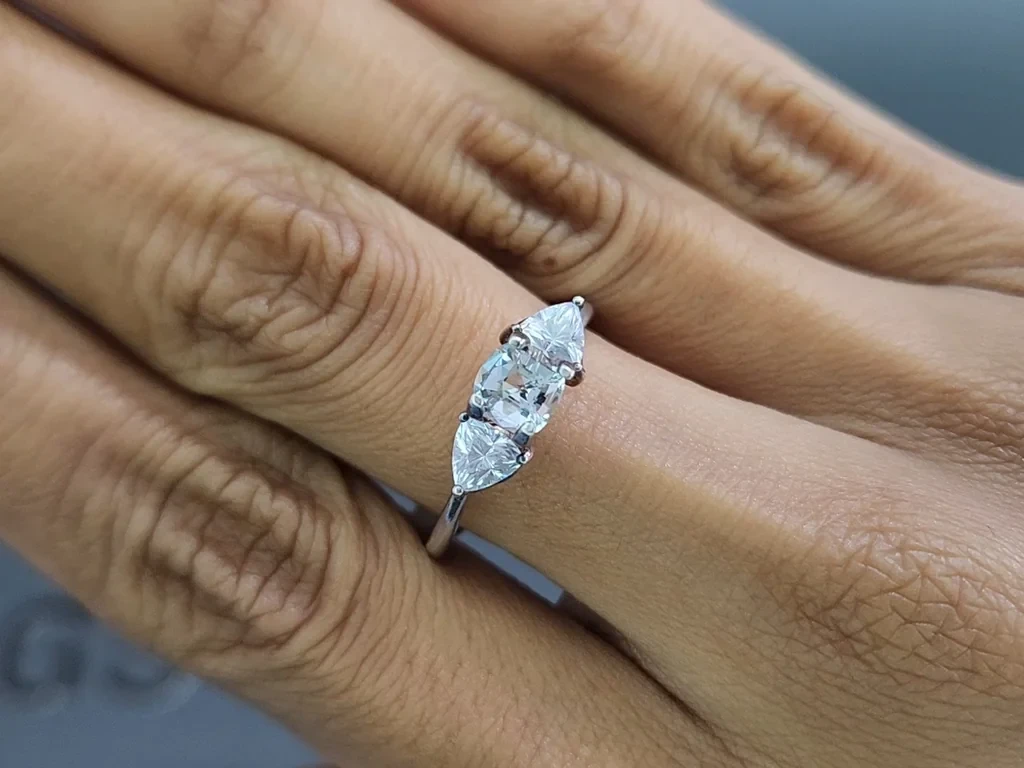 Aquamarine cushion cut  0.56 carats, Madagascar  Image №5