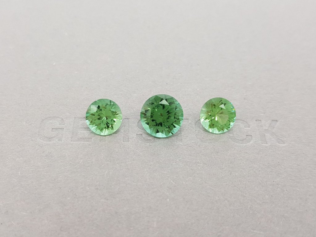 Set of three green round cut tourmalines 5.51 ct Image №1