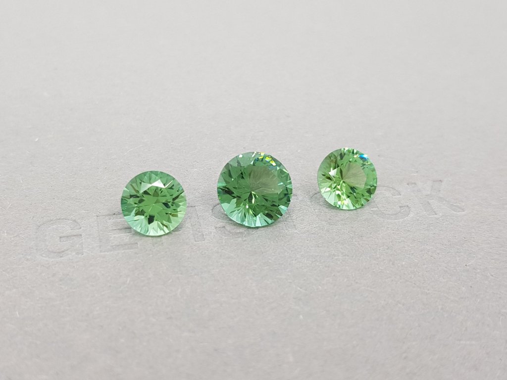 Set of three green round cut tourmalines 5.51 ct Image №3