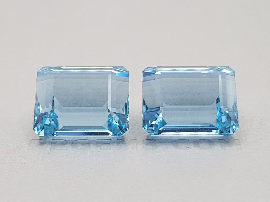 Large pair of 56.7 ct octagon cut aquamarines, Africa Image №1