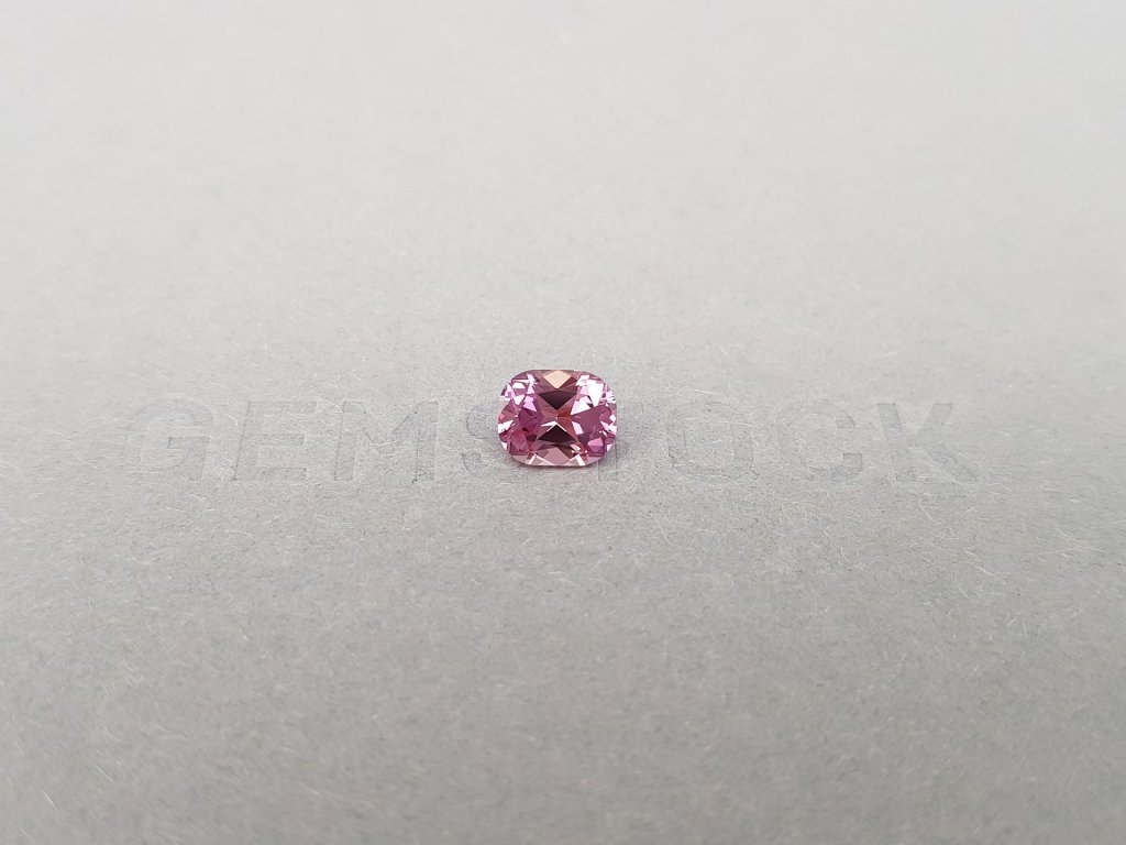 Cushion-cut pink sapphire 1.41 ct, Madagascar Image №1