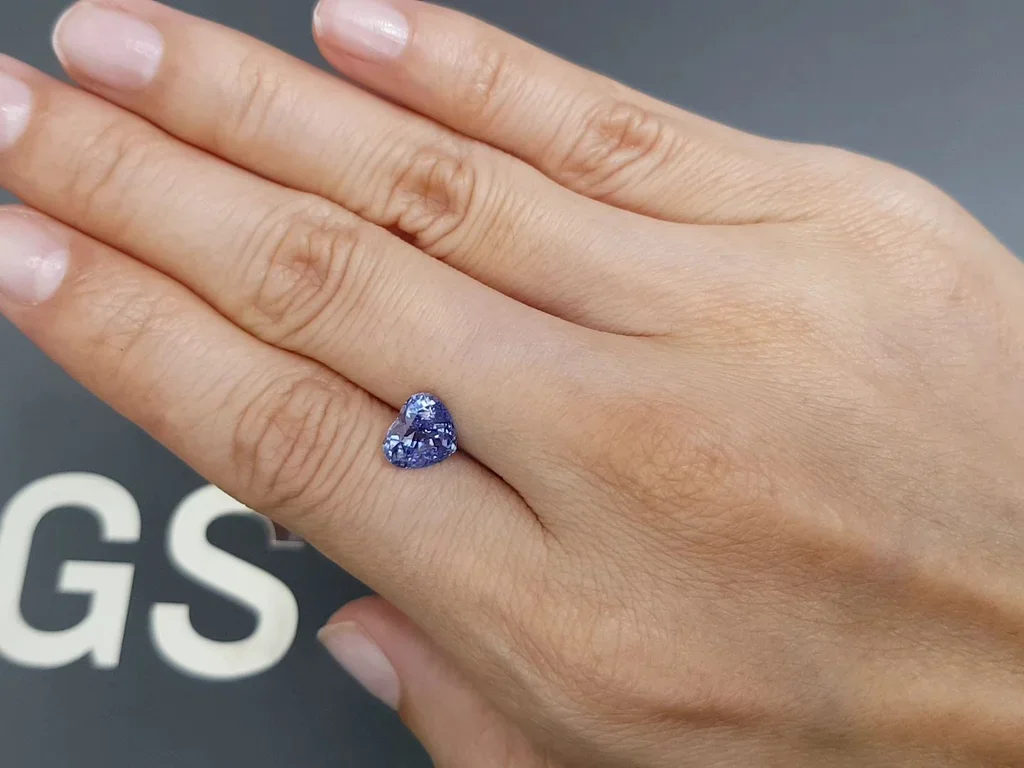 Pastel blue sapphire heart cut 3.00 carats, Madagascar Image №2