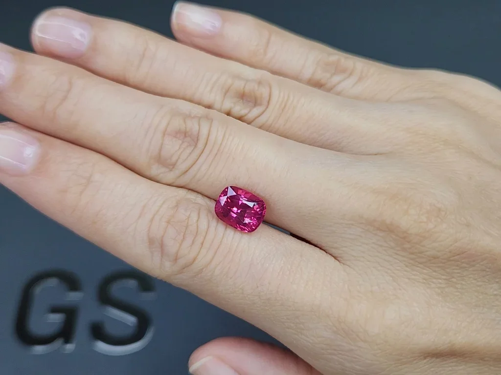 Vivid pink cushion cut Mahenge spinel 3.06 carats, Tanzania Image №2