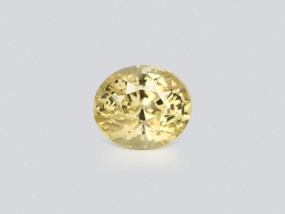 Unheated pastel yellow sapphire in oval cut 9.08 carats, Sri Lanka photo