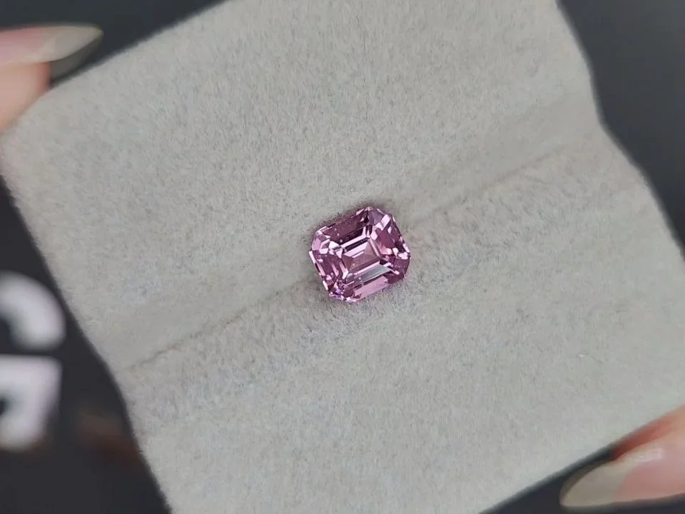 Baby pink spinel in octagon cut 1.41 carats, Tanzania Image №4