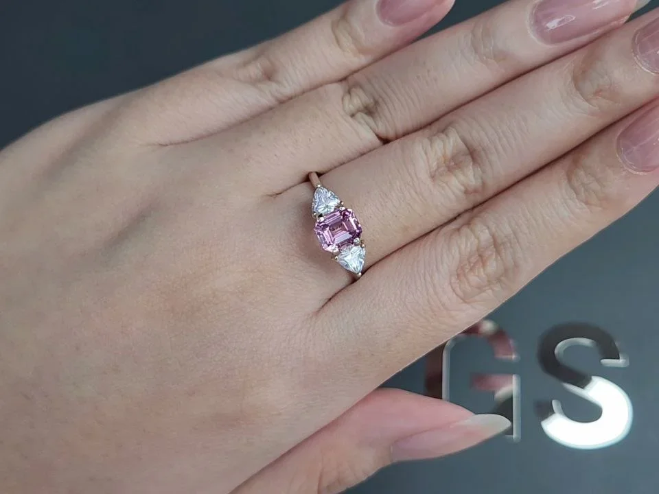 Baby pink spinel in octagon cut 1.41 carats, Tanzania Image №5