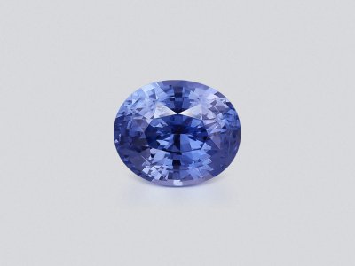 Unheated blue sapphire oval cut 7.55 carats, Sri Lanka photo