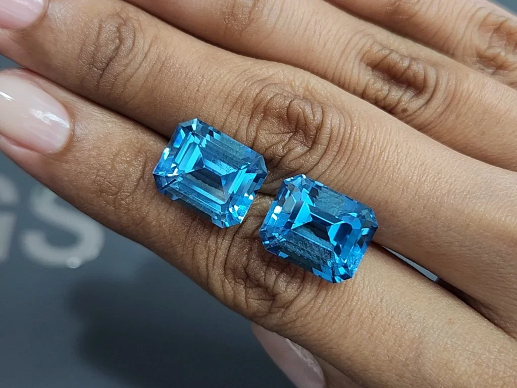 Pair of topaz Swiss Blue octagon cut 23.25 carats, Brazil Image №2
