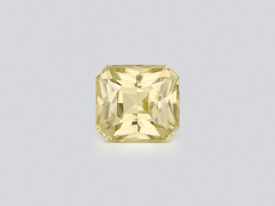 Yellow zircon radiant cut 4.56 carats, Tanzania photo