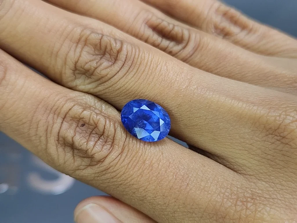Unheated sapphire Cornflower Blue oval cut 5.98 carats, Sri Lanka Image №2