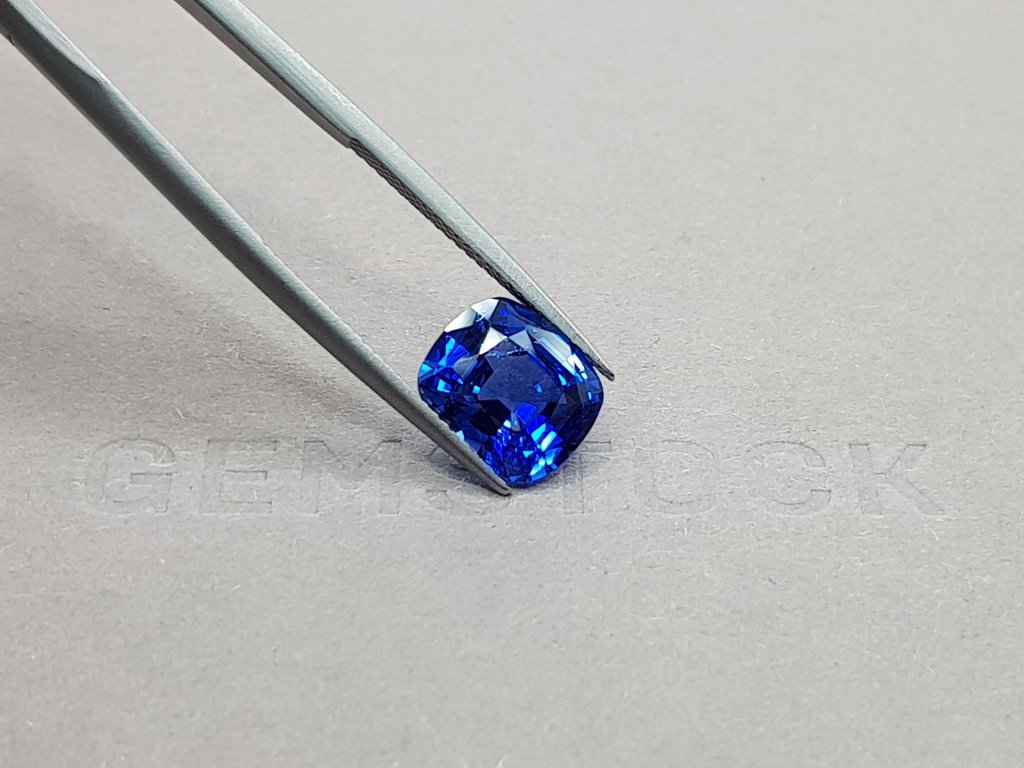 Bright Cornflower color sapphire 4.56 ct, Sri Lanka Image №4