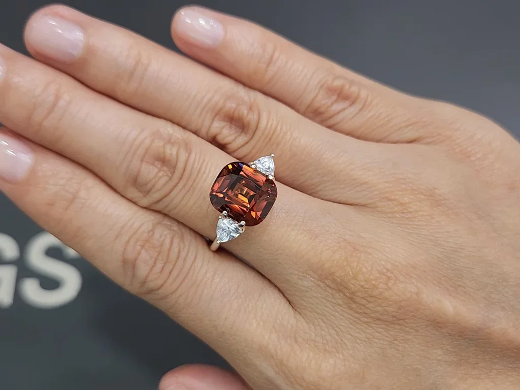 Orange-brown zircon 8.08 carats in cushion cut, Sri Lanka Image №5