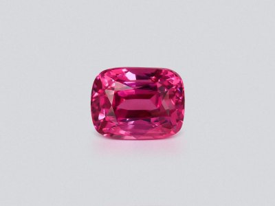 Red-pink cushion-cut Mahenge spinel 2.33 carats, Tanzania photo