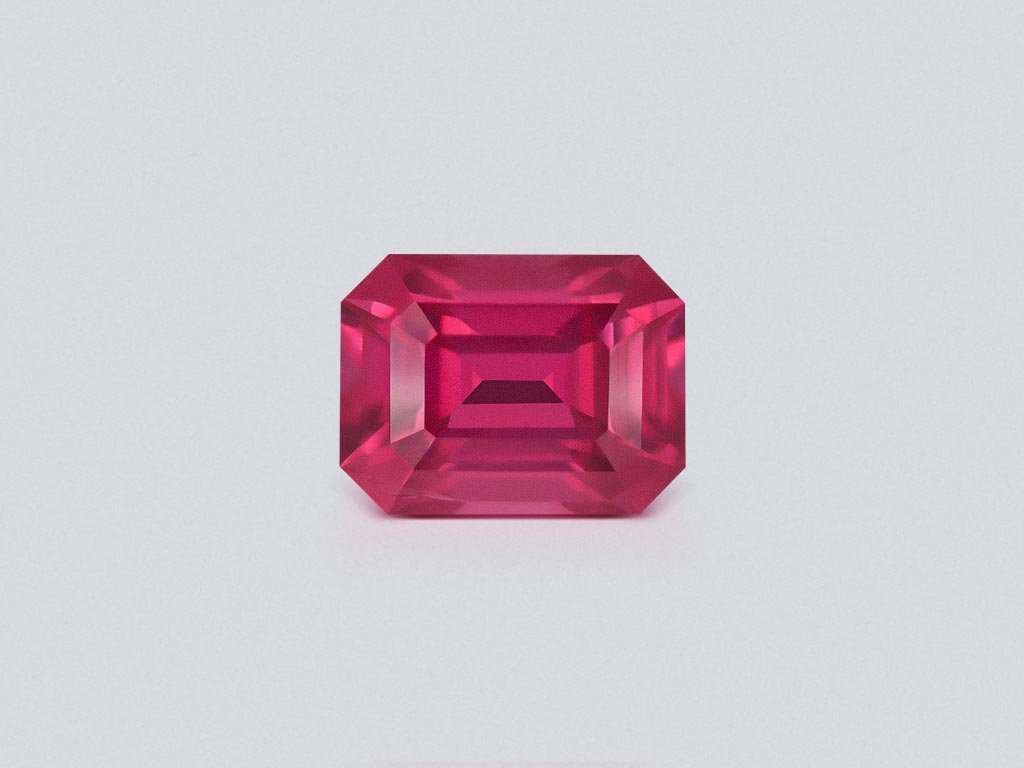 Vibrant pinkish-red Mahenge spinel in octagon cut 2.14 carats, Tanzania Image №1