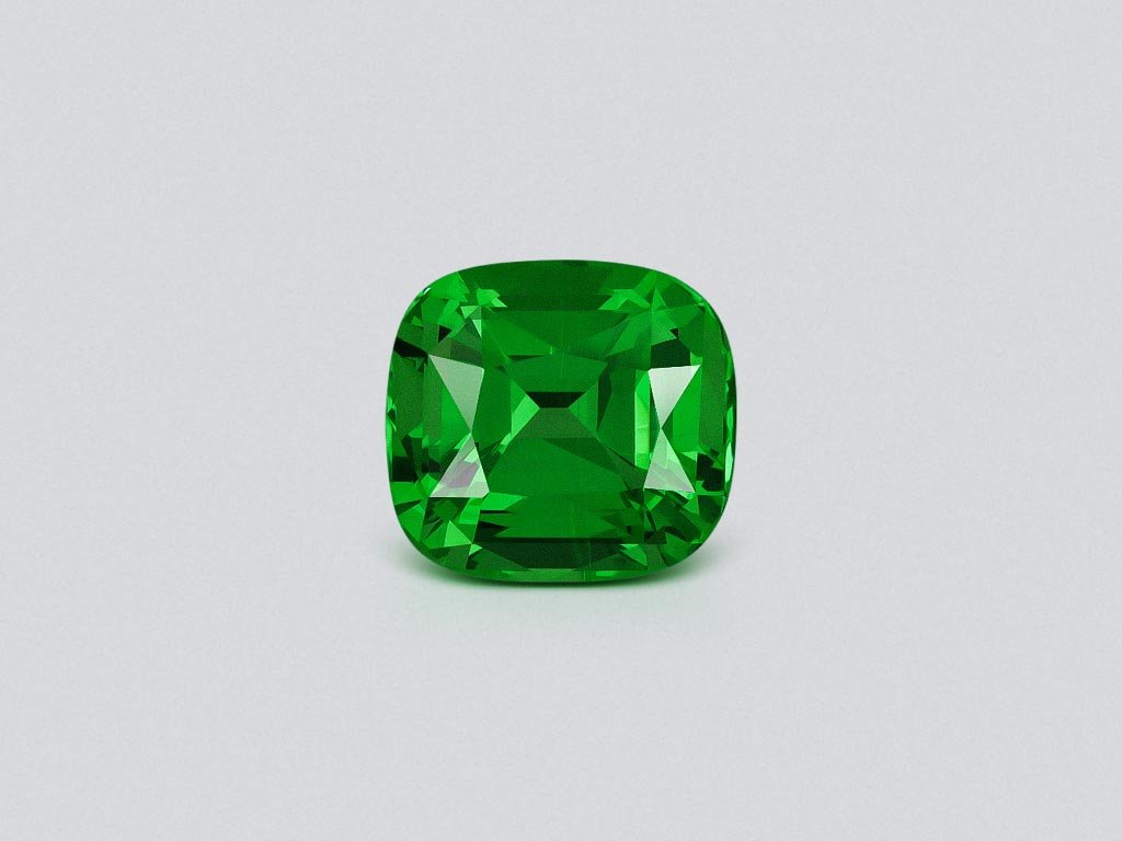 Intense Green tsavorite garnet in cushion cut 2.25 carats, Tanzania Image №1